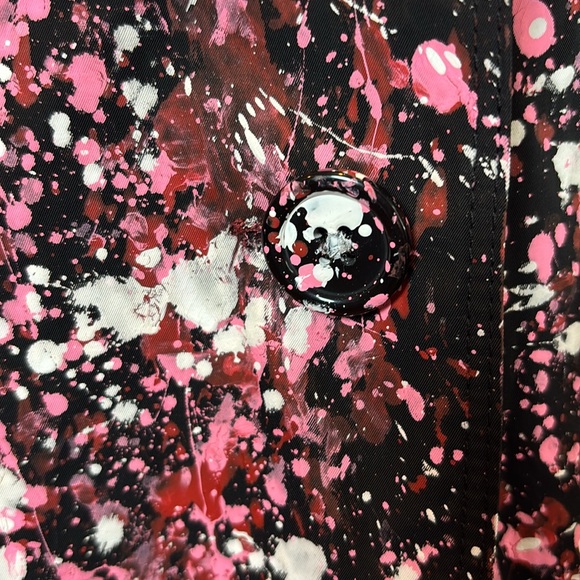 Norma Kamali Trench Coat Paint Splatter
Size M - Bold Artistic Statement Piece - Picture 4 of 15